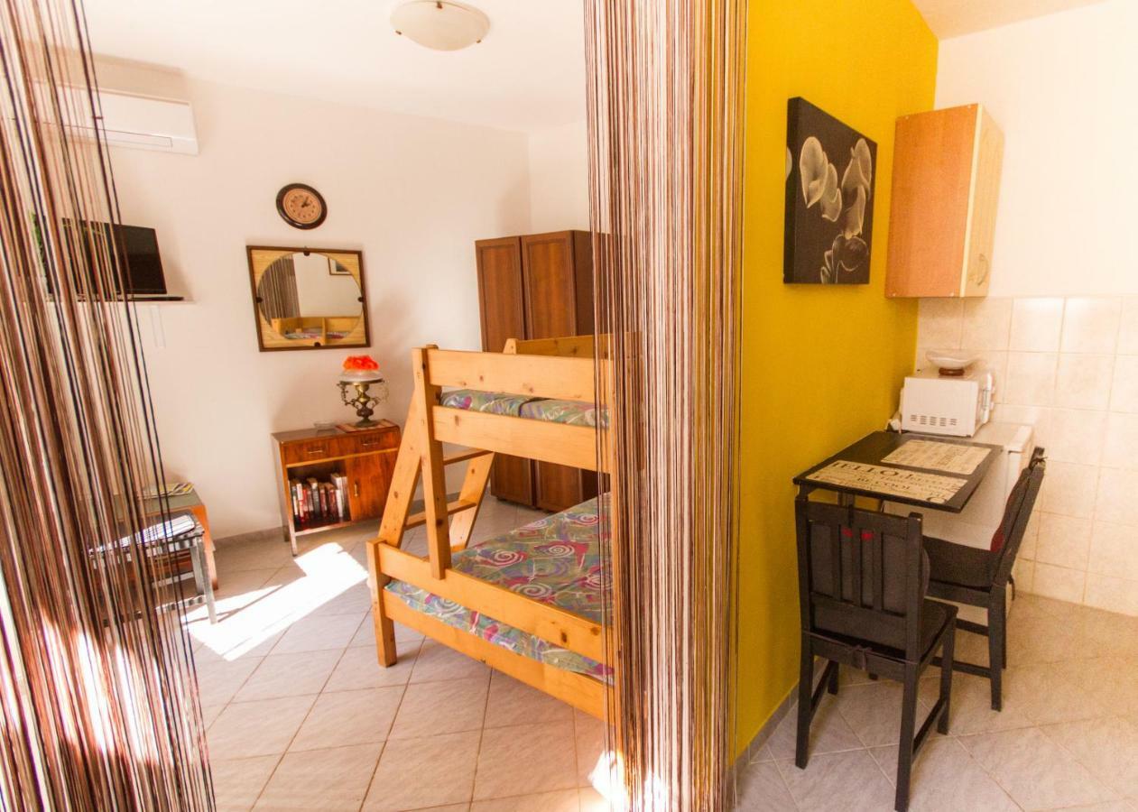 شقة Apartman Punta Vilma بولا المظهر الخارجي الصورة